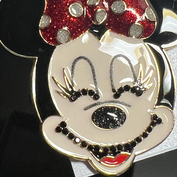 NEW BaubleBar x Disney Minnie Mouse Smile Dangle Earrings - Picture 5 of 11